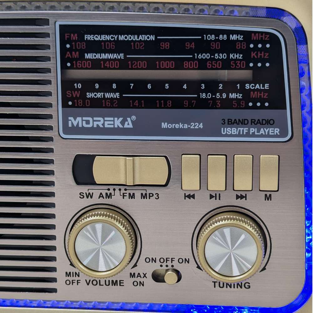 Bocina Radio FM - AM Moreka 224, Bluetooth, TF Card, Lampara, USB