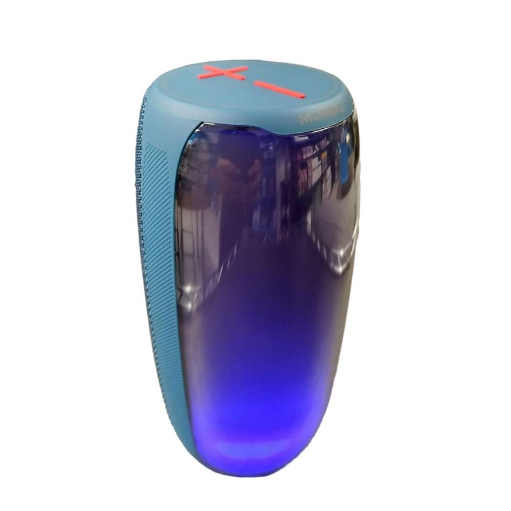 Bocina Bluetooth Moreka 384 RGB Radio FM Resistente al agua IPX6 16W