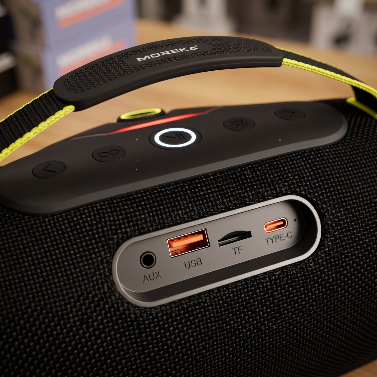Bocina Inalámbrica Moreka A64 60W Bluetooth 5.3 Batería 8000mAh Luz RGB