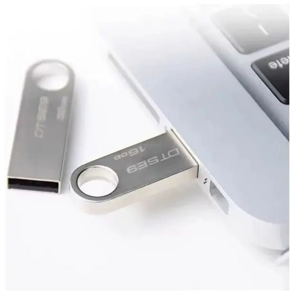 Memoria USB Kingston DataTraveler SE9 de 16GB plateado