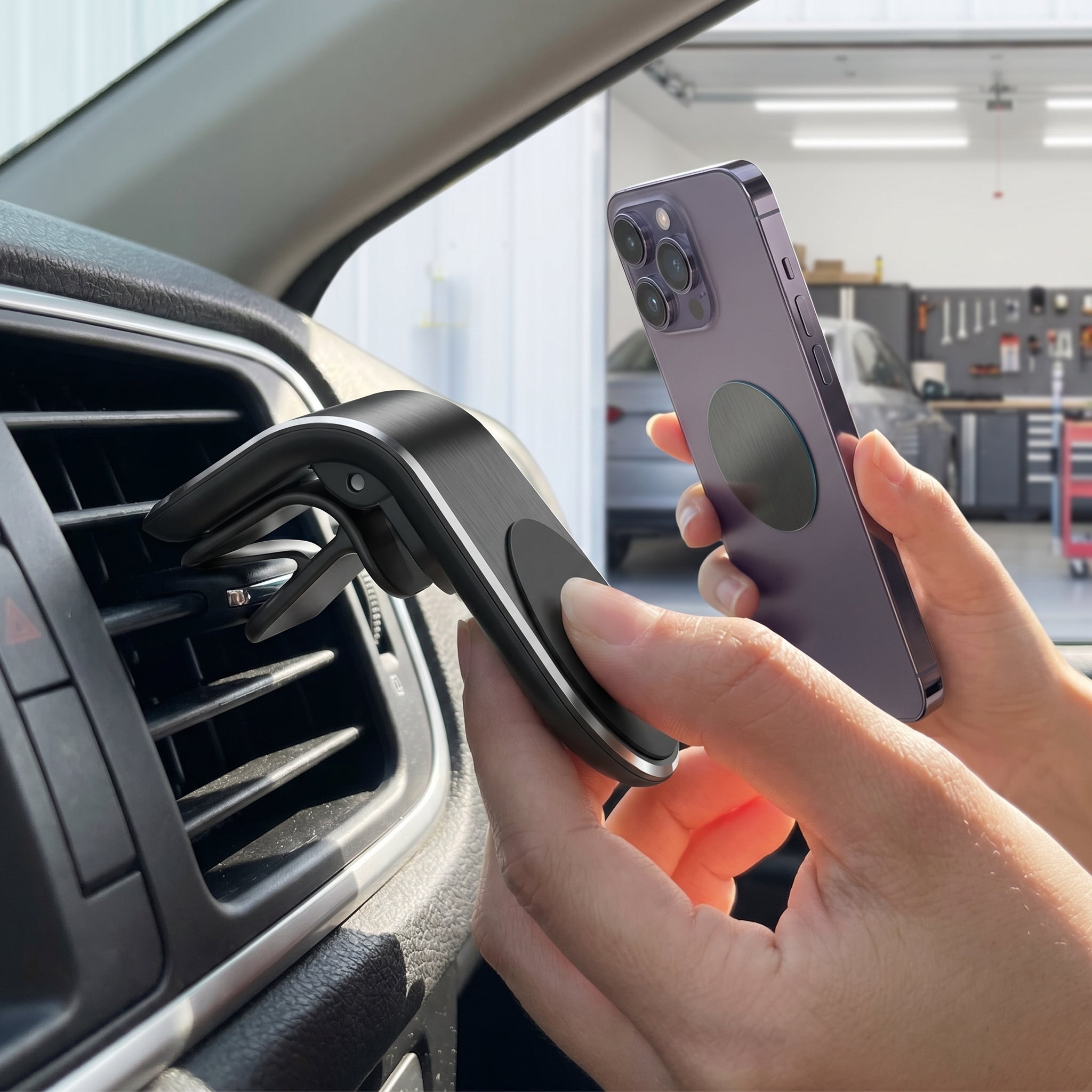 Soporte Magnético para Auto Moreka ZJ-016 Soporte Celular Coche Imantado 360° con Clip Rejilla de Aire Aleación de Aluminio y Fuerza Magnética 3350Gs