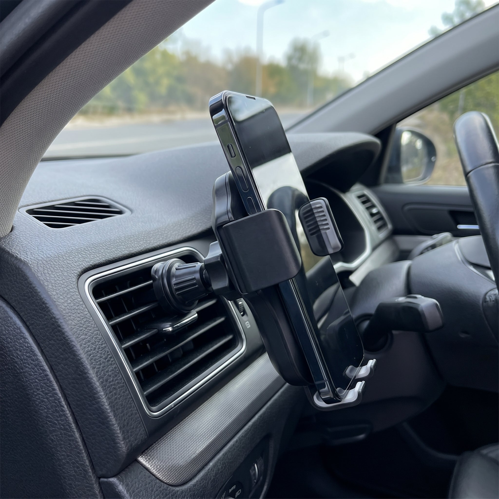 Soporte de Coche con Carga Inalámbrica Rápida Moreka ZJ-021 15W Sujeción Automática Inteligente y Clip para Rejilla de Ventilación